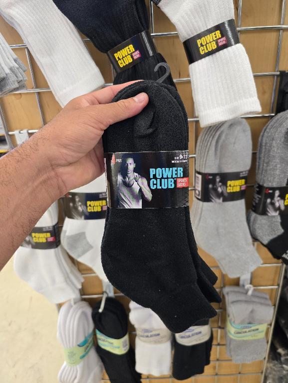 CALCETINES DE MAYOREO LLÁMANOS POR WHATSAPP 213 8047681 R en Glendale - Imagen 2