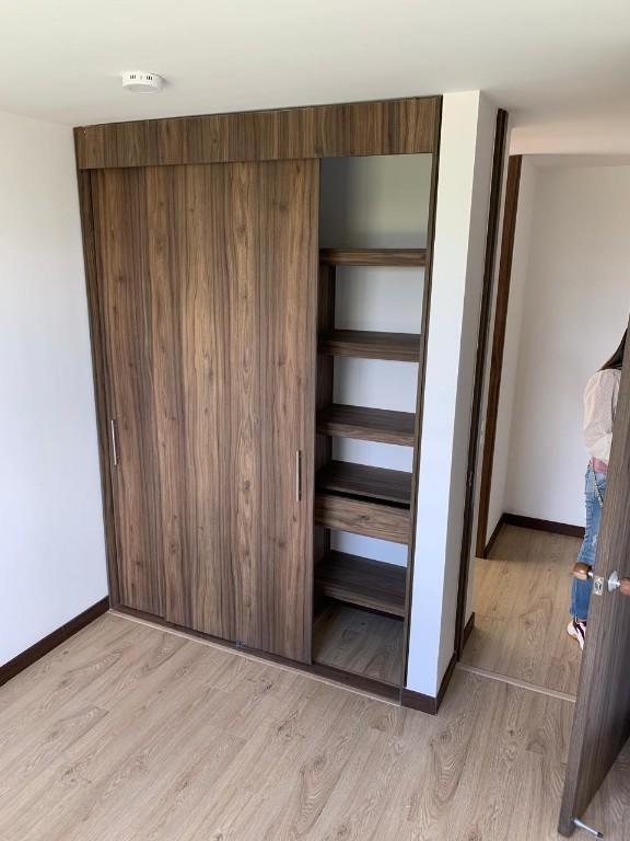HERMOSO APARTAMENTO EN MADRID CUNDINAMARCA en Madrid - Imagen 2