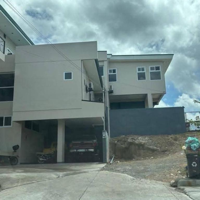 HOUSE FOR RENT IN VISTA GRANDE OVERLOOKING in Philippines - Image 3