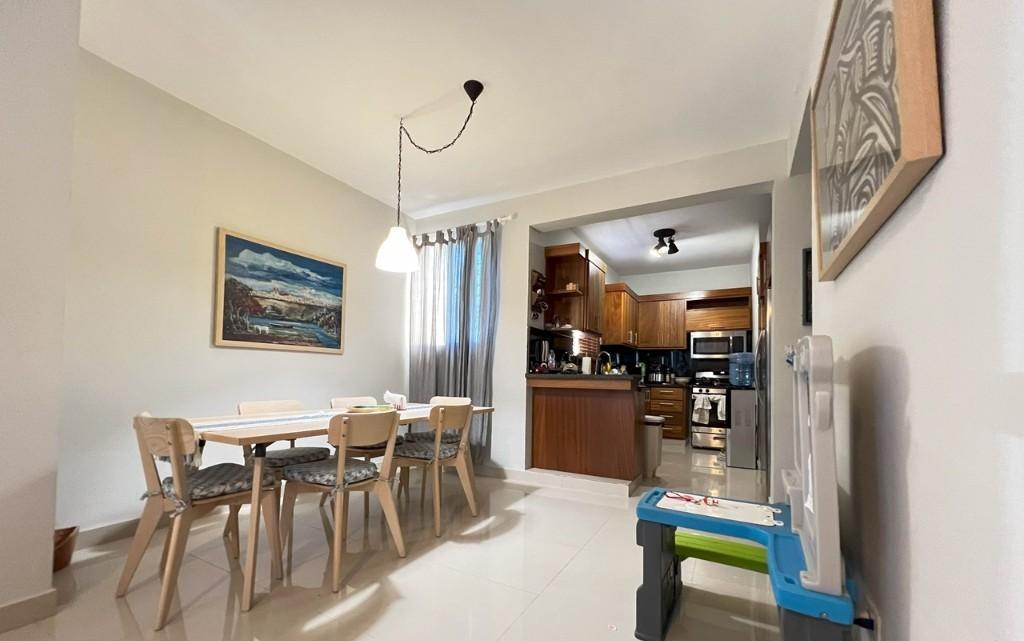 APARTAMENTO PRIMER NIVEL CON PATIO LOS ALAMOS. en Santiago - Imagen 4