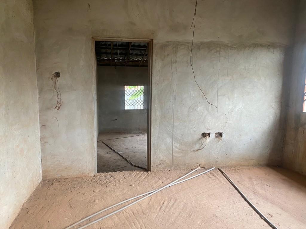 *4BRM ROOFED STOREY HOUSE GBAWE , ACCRA* in Ghana - Image 6