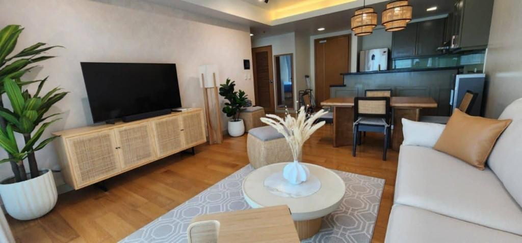 Fully Furnished 1BR for Rent Park Point Residences in Consolacion - Image 4