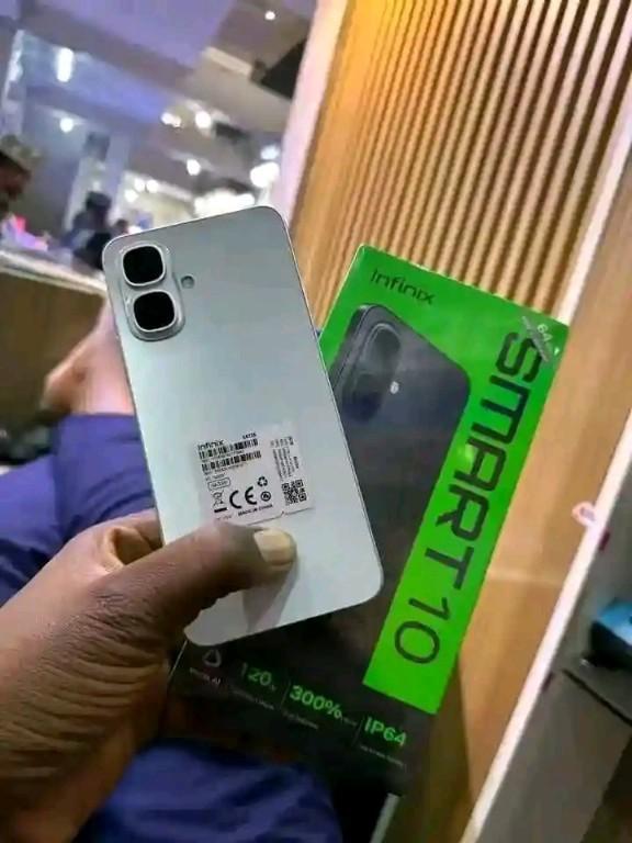 Mobile phone electronics in Nigeria - Image 2
