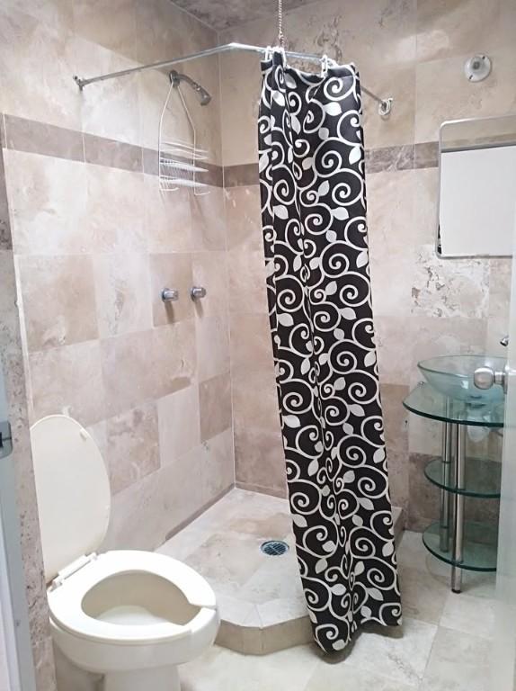 SE RENTA HERMOSA CASA AMUEBLADA en México - Imagen 7