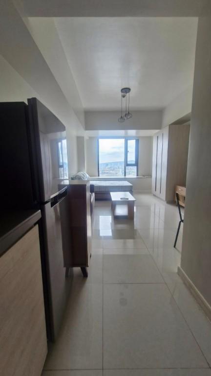 Fully Furnished Studio for Rent Mandani Bay in Consolacion - Image 2