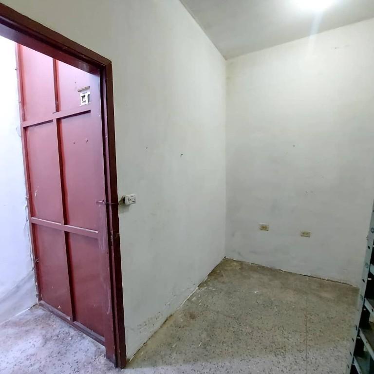 LOCAL COMERCIAL AV CAJIGAL en Lecherías - Imagen 7