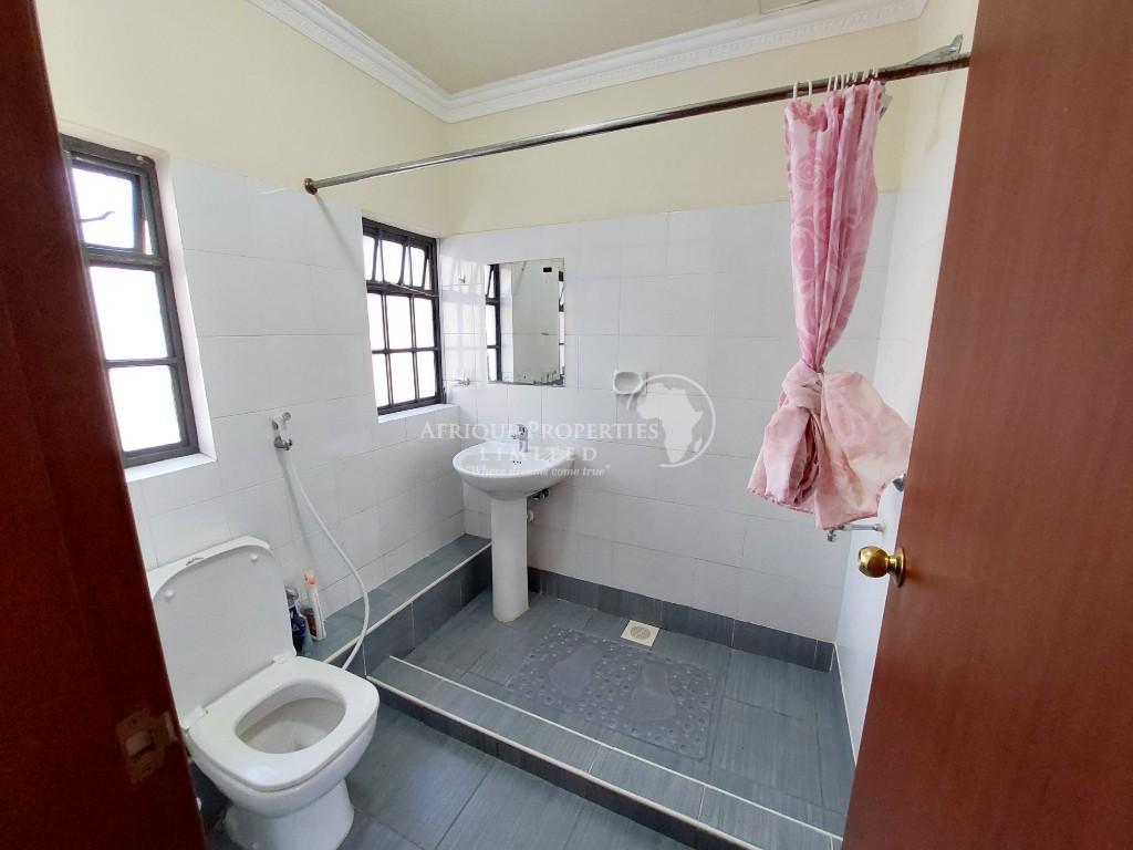 2 Bedroom Fully Furnished Guest Wing For Rent in Runda, Nairobi in Nairobi - Image 10