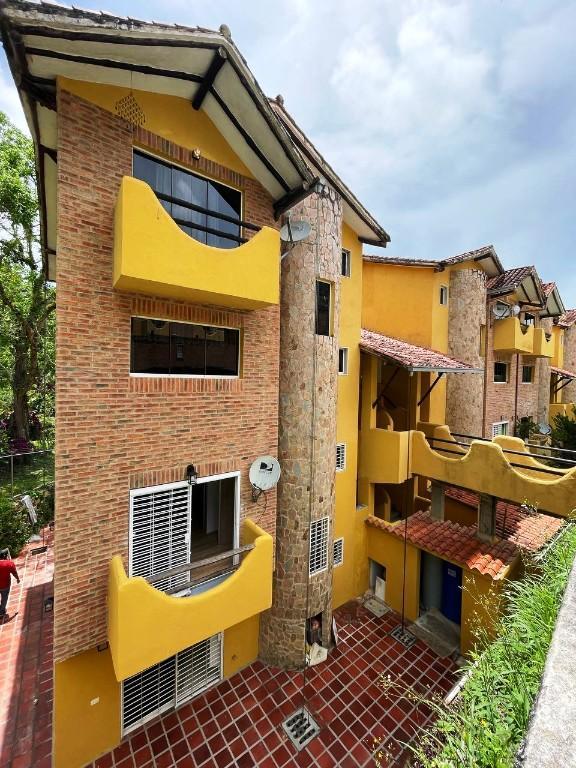 APARTAMENTO - LA UNIÓN - 116 Mts2 en Caraballeda - Imagen 1