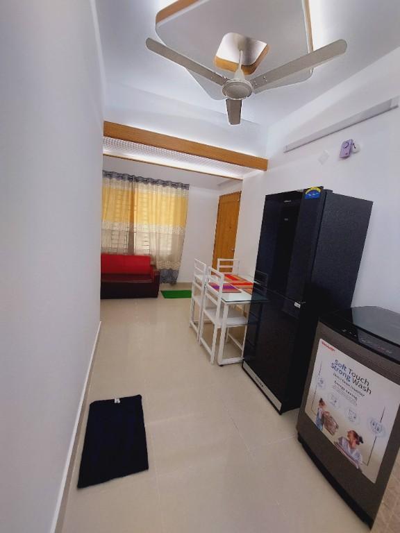 Premium Furnished 1 Bedroom Apartment Rent in Bashundhara R/A in Bangladesh - Image 3