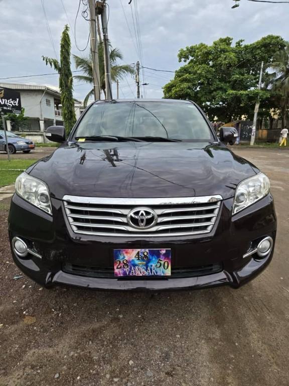 TOYOTA RAV4 ANNÉE 2012 7 PLACES au Cameroun - Photo 1