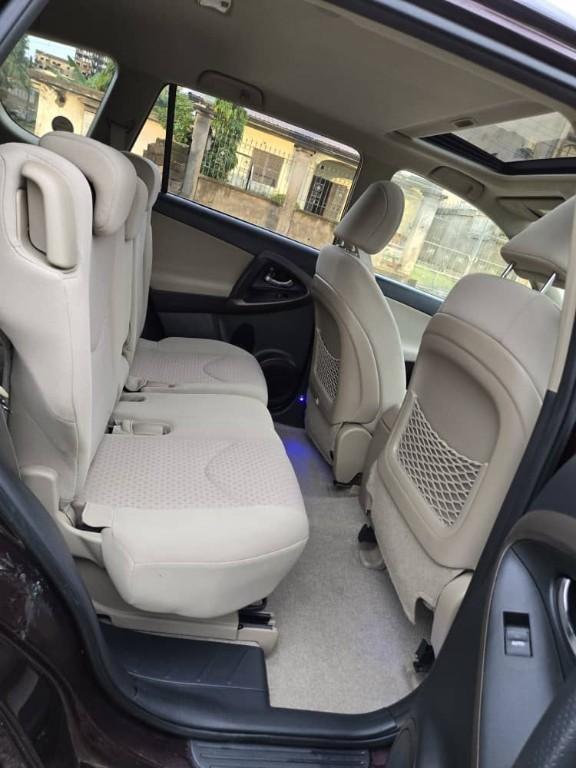 TOYOTA RAV4 ANNÉE 2012 7 PLACES au Cameroun - Photo 8