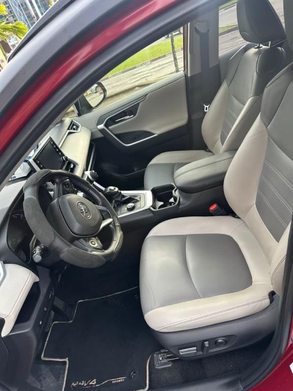 TOYOTA RAV4 HYBRIDE ANNÉE 2022 au Cameroun - Photo 4