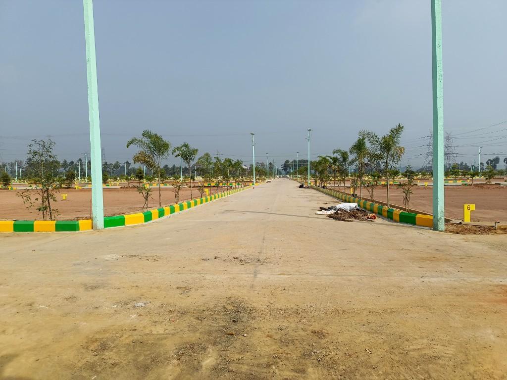 48 ACRES RUDA LAYOUT- 4 KMS TO RAJAMUNDYR RAILWAY STATION in India - Image 13