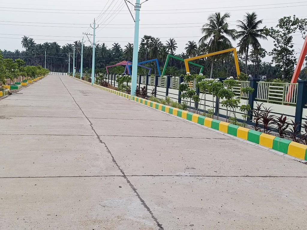 48 ACRES RUDA LAYOUT- 4 KMS TO RAJAMUNDYR RAILWAY STATION in India - Image 15