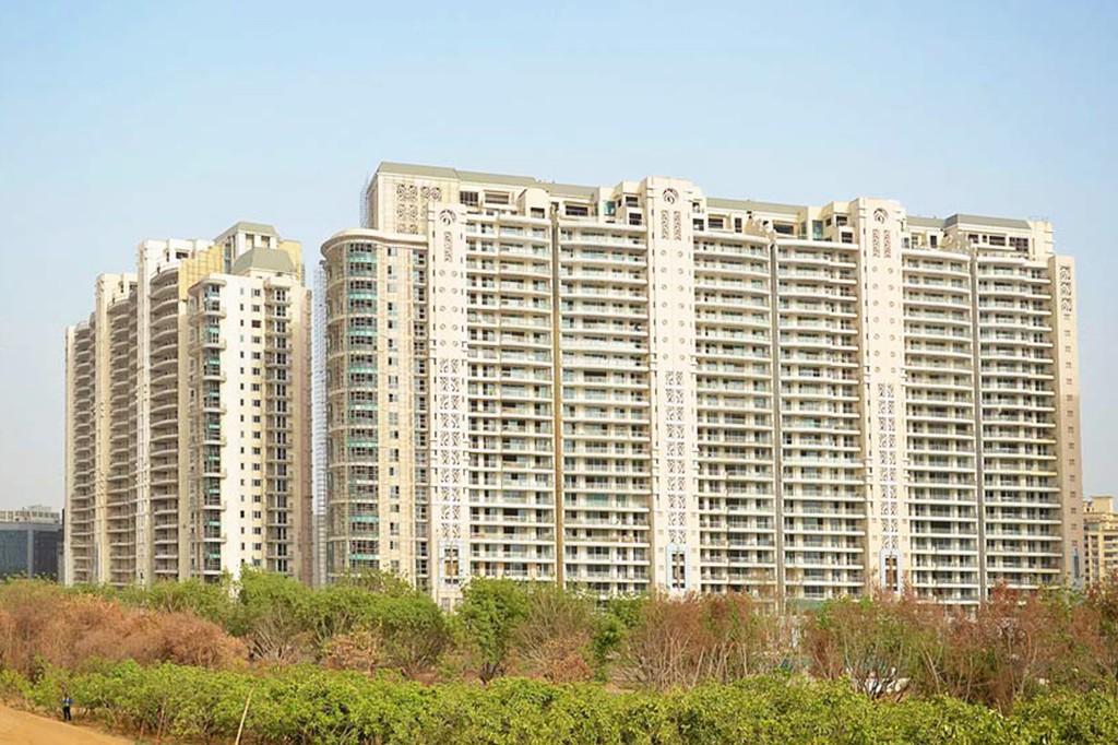 DLF The Magnolias For Rent In Gurgaon | Elite Homes Sector 42 in Moradabad - Image 1