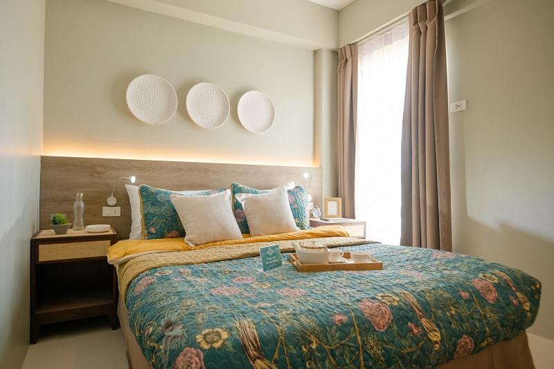 2BR WITH PARKING PRESELLING RESORT CONDO MACTAN CEBU in Cebu City - Image 7
