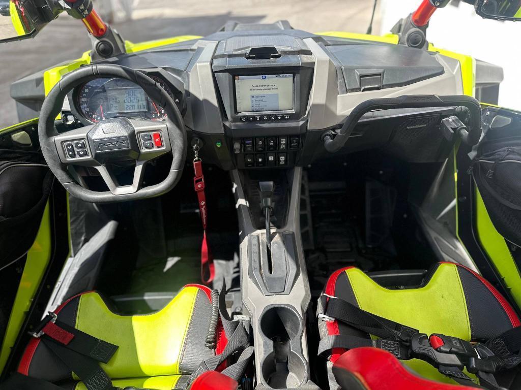 La Polaris RZR Pro R Ultimate 1000cc 2022 en Tacuba - Imagen 7