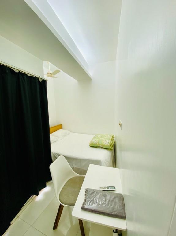 2-Room Furnished Flat Rent in Bashundhara R/A in Dhaka - Image 4