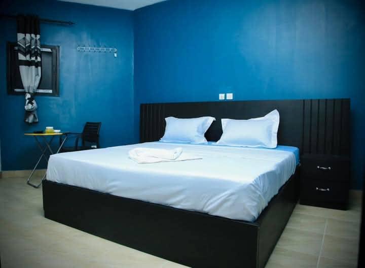 STUDIO MEUBLE DISPONIBLE A COCODY ABATTA en Côte d’Ivoire - Photo 2