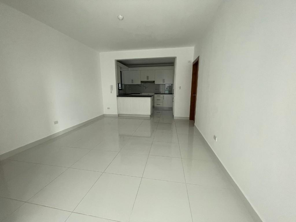 APARTAMENTO EN ALQUILER, RESIDENCIAL GREEN THOMAS. en Gurabo al Medio - Imagen 4
