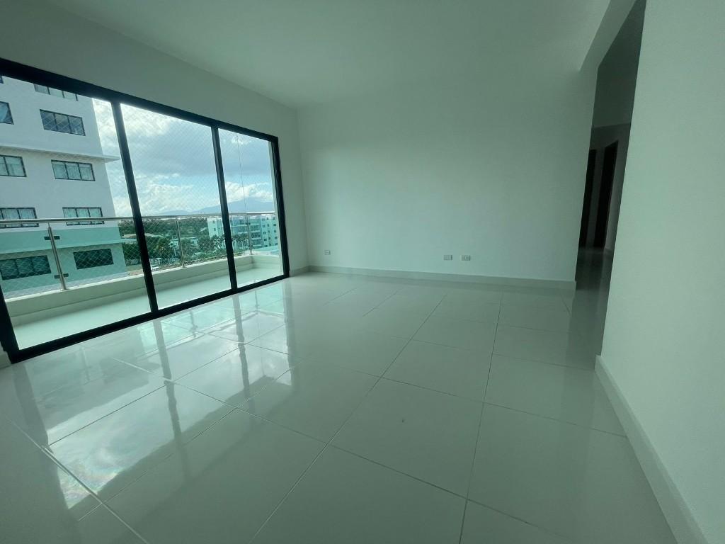 APARTAMENTO EN ALQUILER, RESIDENCIAL GREEN THOMAS. en Gurabo al Medio - Imagen 6