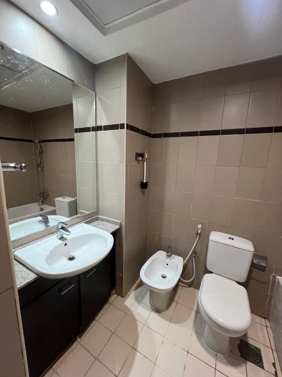 Furnished Studio for Monthly Rent in United Arab Emirates - Image 1