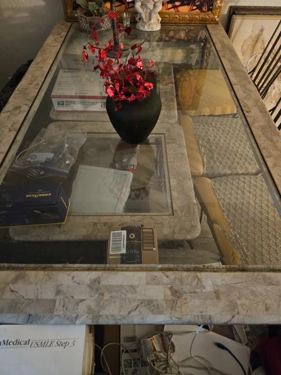 Dining Table Set, Food Trays, Mini Fridges – OBO in Miami - Image 2