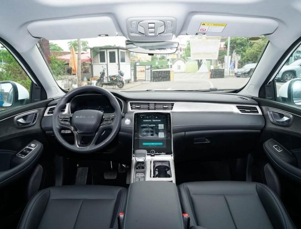 ROEWE RX5 Plus, modèle 2025 à Abidjan - Photo 2