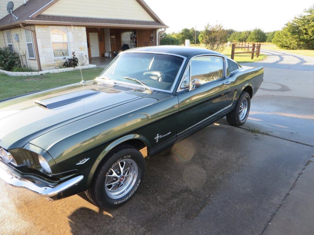 1966 Ford Mustang Fastback Green in Gainesville - Image 1