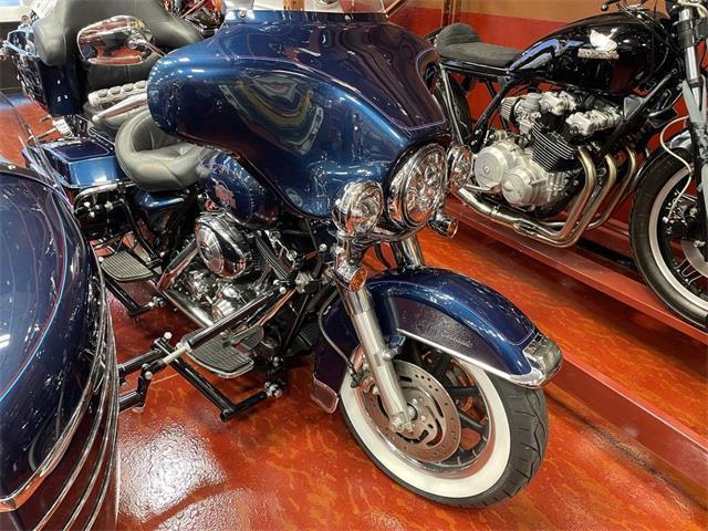 2004 Harley-Davidson Motorcycle Blue in United States - Image 1