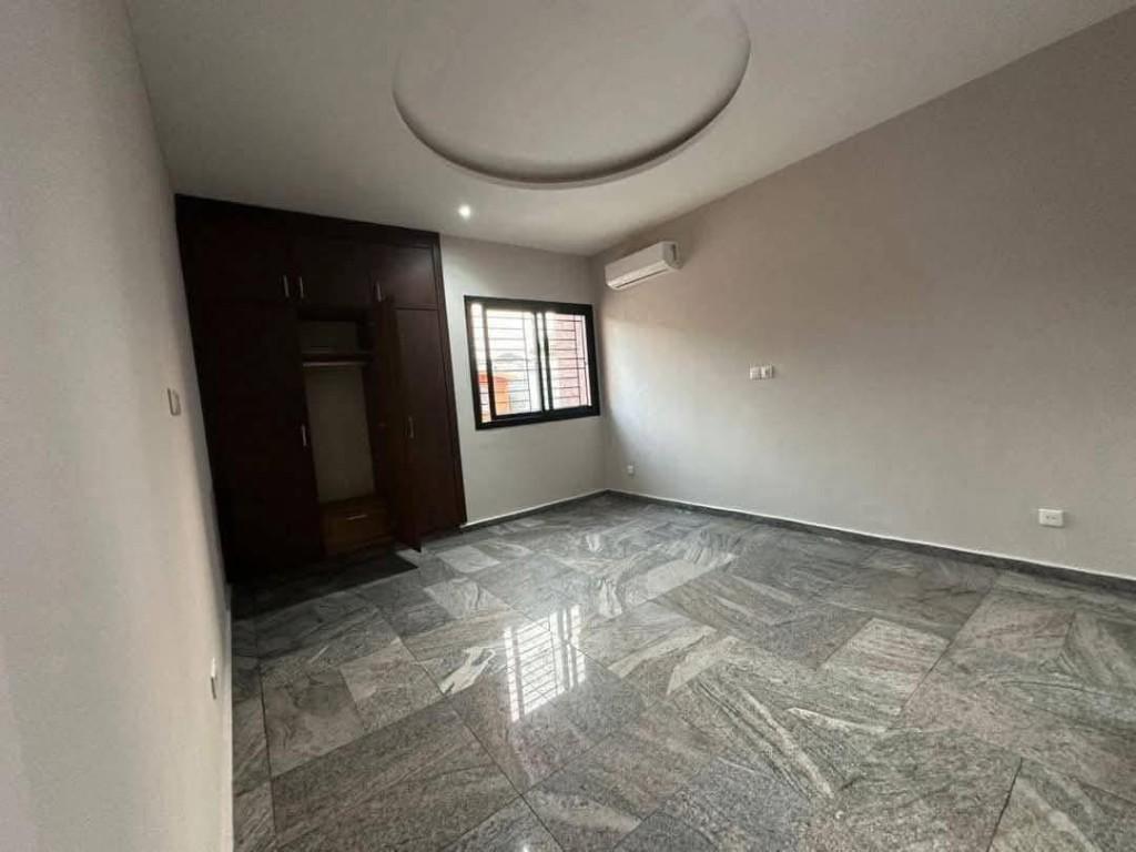 Location des Apparts 3 Pièces Riviera 3 Lycée Jacques Prévert en Côte d’Ivoire - Photo 2