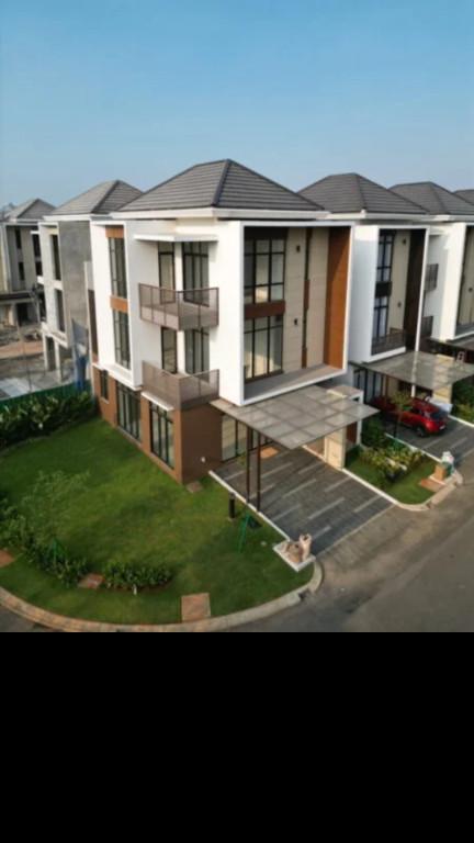 DI JUAL RUMAH MORIZEN SUMMARECON BEKASI , BEKASI in Indonesia - Image 2