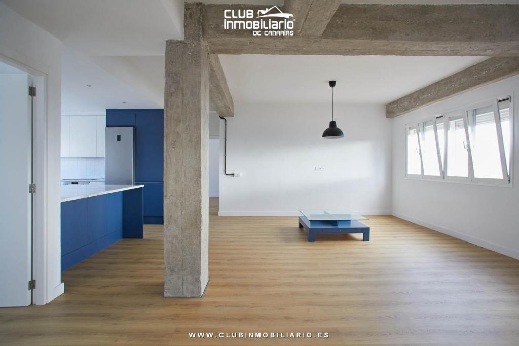 PISO EN GANDIA CON VISTAS ESPECTACULARES en Tenerife - Imagen 1