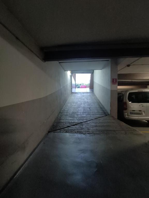 GARAJE EN VENTA ZONA SAN FELIPE en Manresa - Imagen 1
