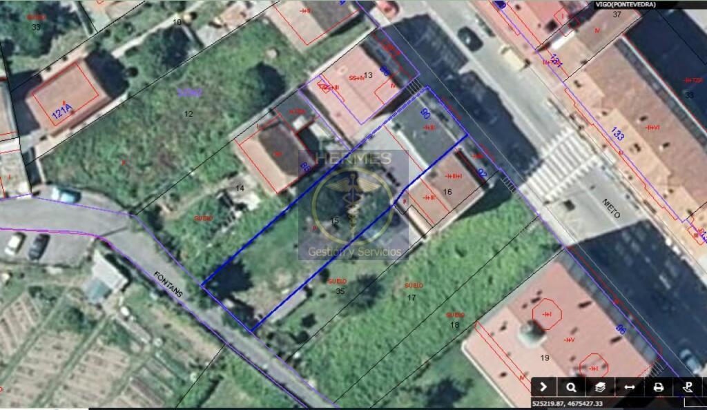 Terreno y edificio en venta, Av. Ramón Nieto. en Vigo - Imagen 1