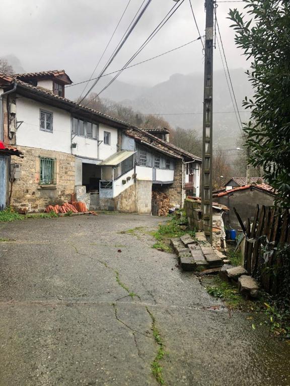 Casa Rural con 3 en Asturias en Sama - Imagen 1