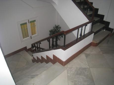 Solar Urbano edificable para casas en hilera en San Juan de Aznalfarache - Imagen 1