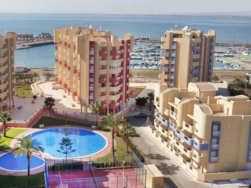 TORREMOLINOS,FABULOSA CASA ADOSADA CON PISCINA PRIVADA, … en San Pedro del Pinatar - Imagen 1