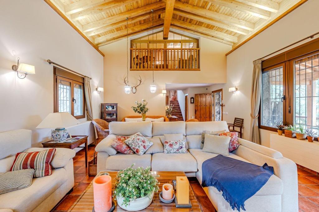 APARTAMENTO DE DOS DORMITORIOS, DOS BAÑOS Y PARKING EN … en Talavera de la Reina - Imagen 1