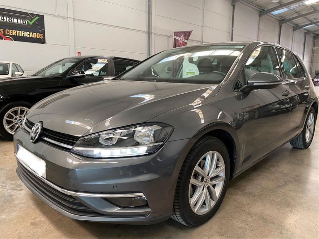 VOLKSWAGEN Golf en Sant Andreu de la Barca - Imagen 1