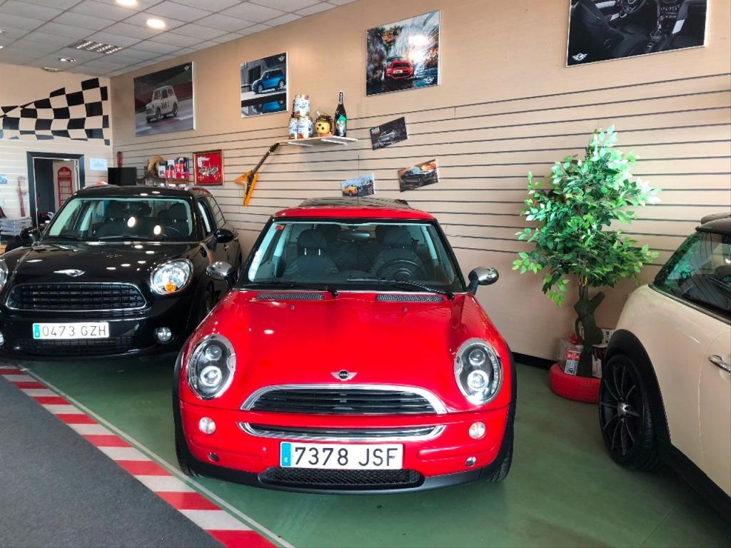 MINI MINI en Leganés - Imagen 1