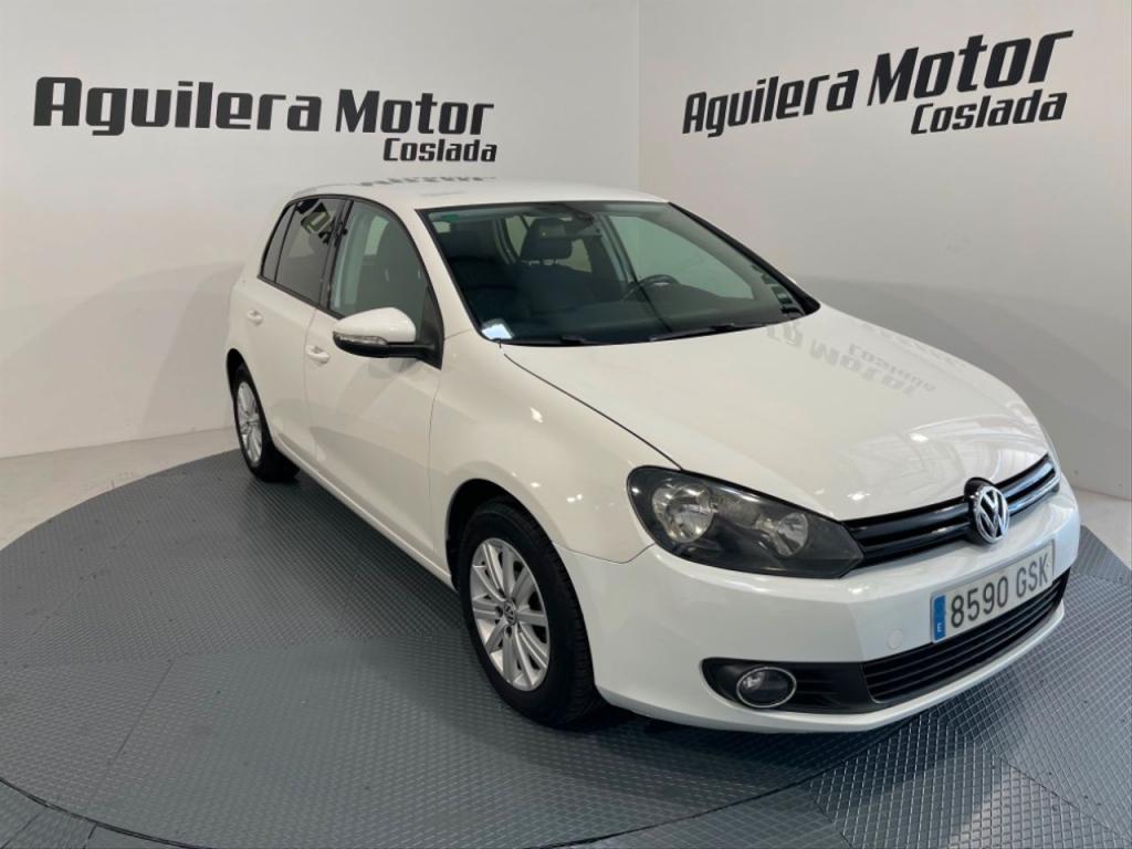 VOLKSWAGEN Golf en Ponferrada - Imagen 1