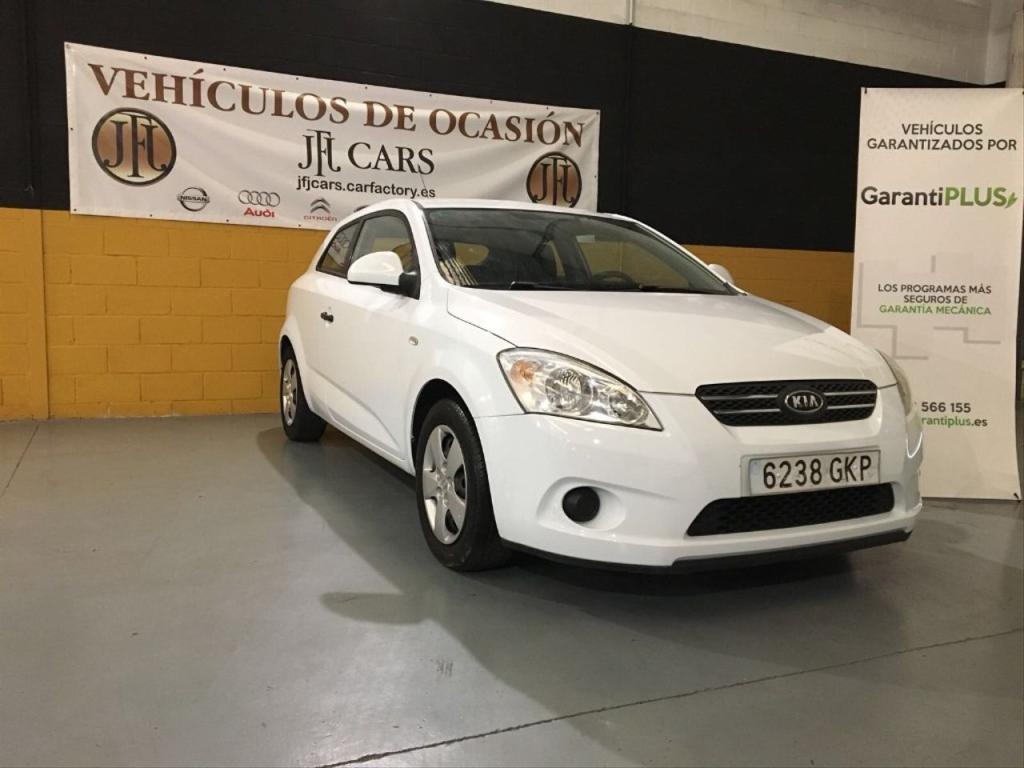 KIA Pro Ceed en Úbeda - Imagen 1