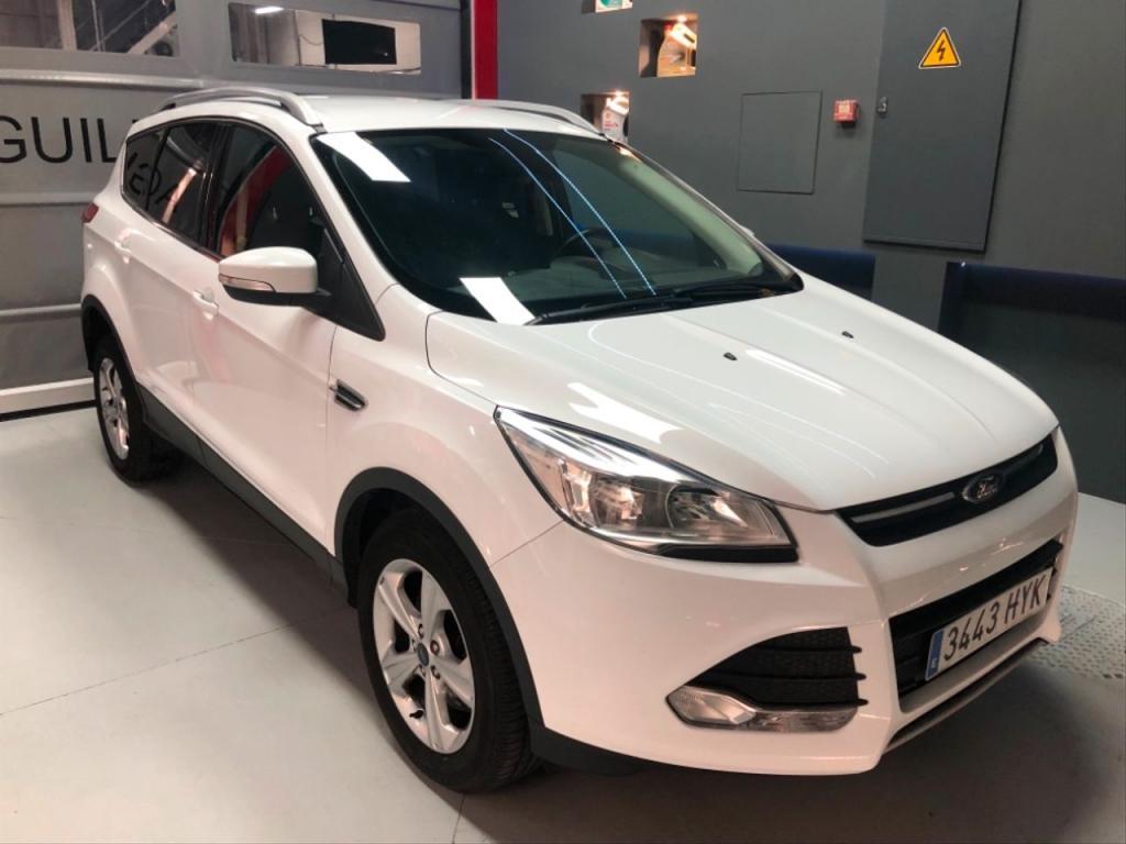FORD Kuga en Ponferrada - Imagen 1