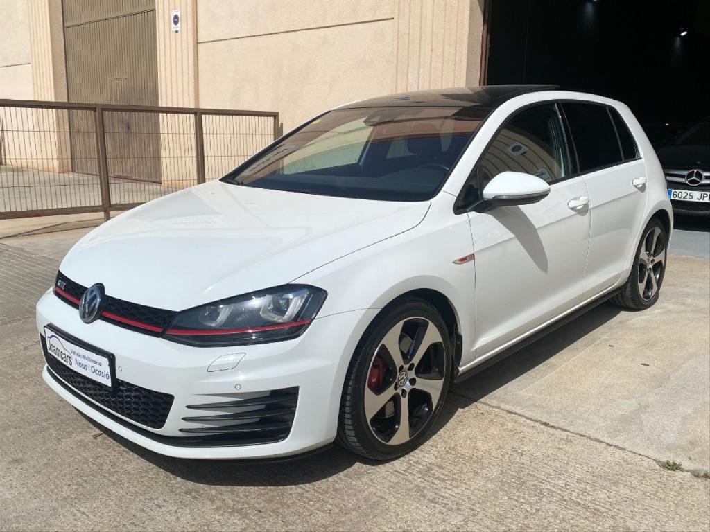 VOLKSWAGEN Golf en Vic - Imagen 1