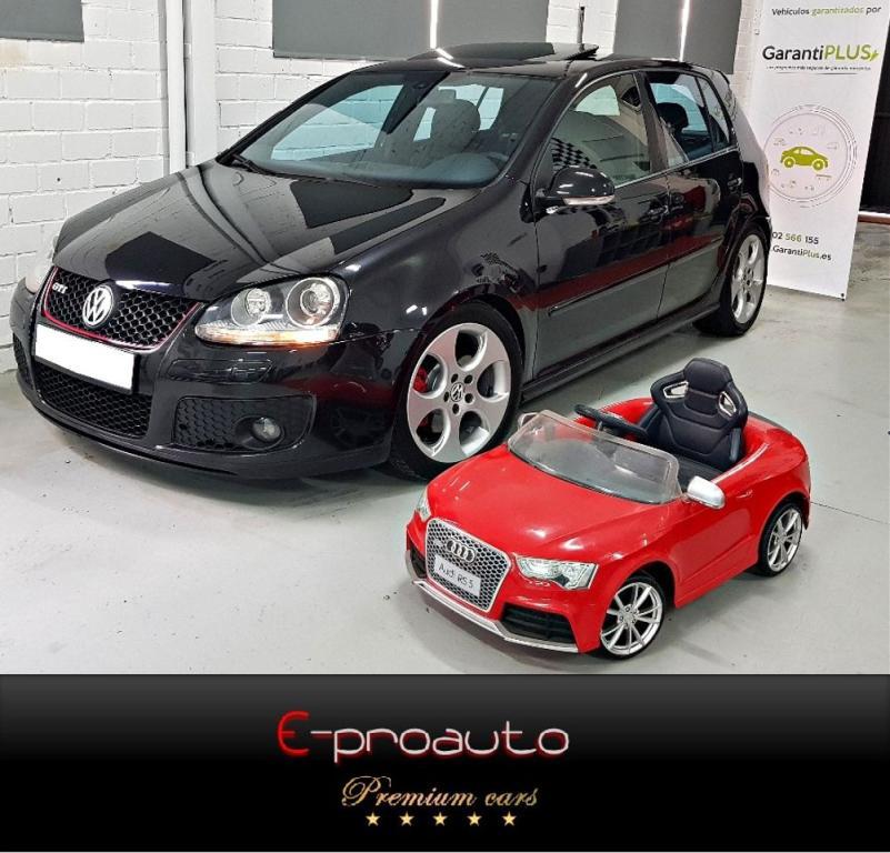 VOLKSWAGEN Golf en Boadilla del Monte - Imagen 1