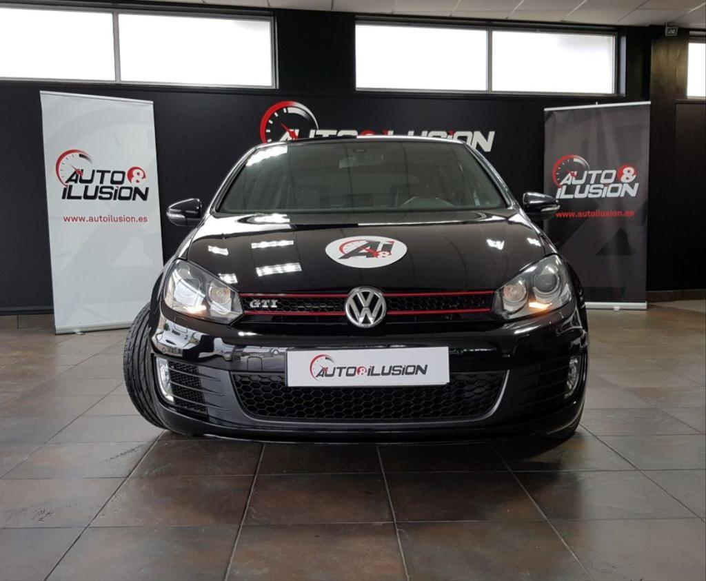 VOLKSWAGEN Golf en Vigo - Imagen 1