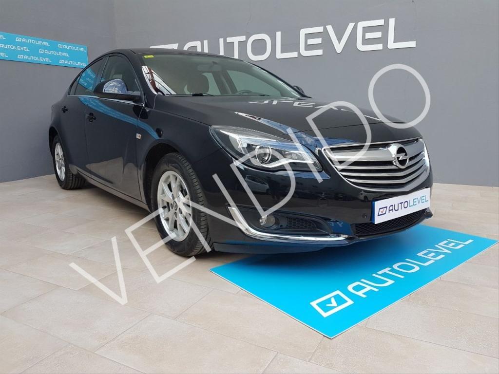 OPEL Insignia en Llíria - Imagen 1