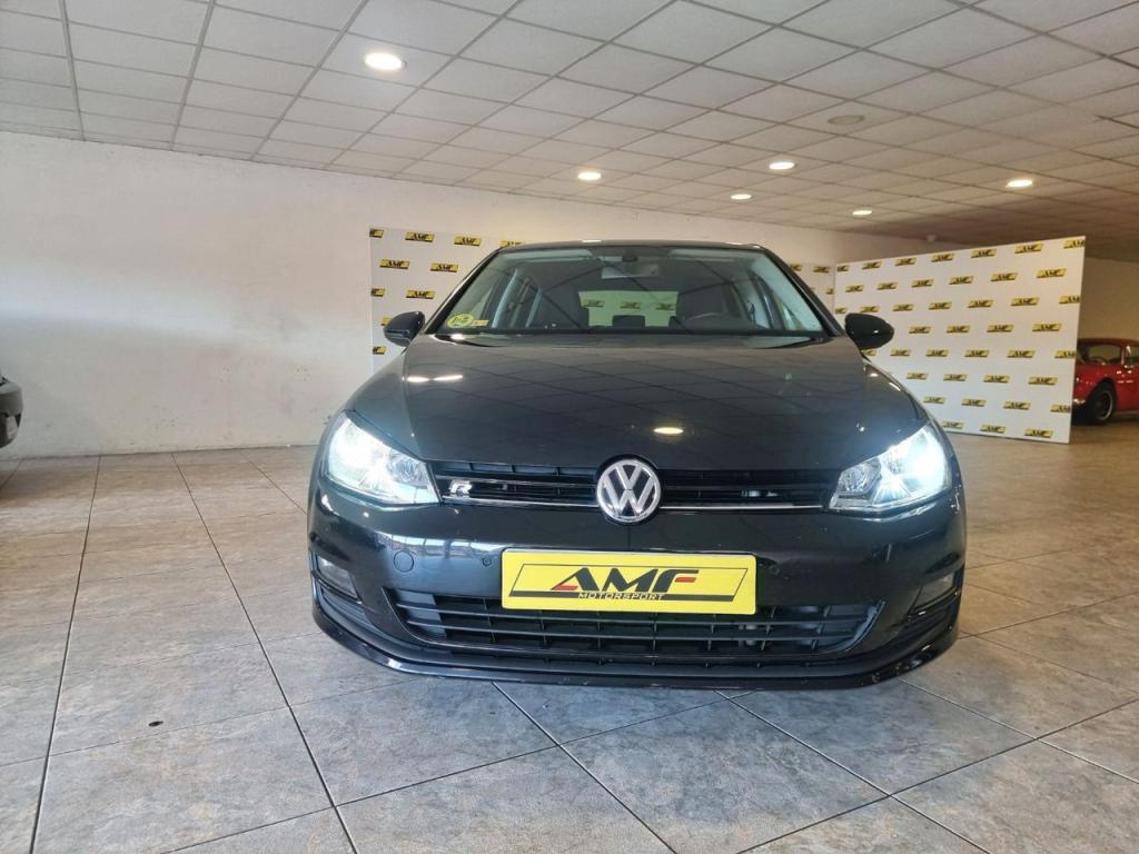 VOLKSWAGEN Golf en Ourense - Imagen 1