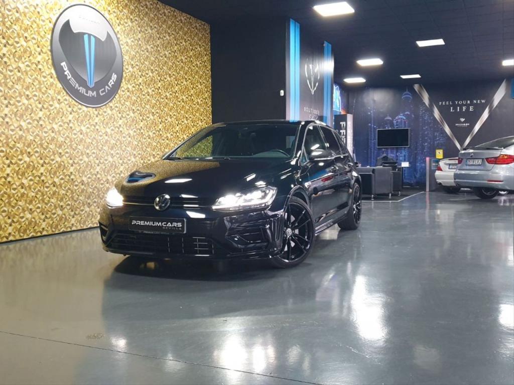 VOLKSWAGEN Golf en Sama - Imagen 1